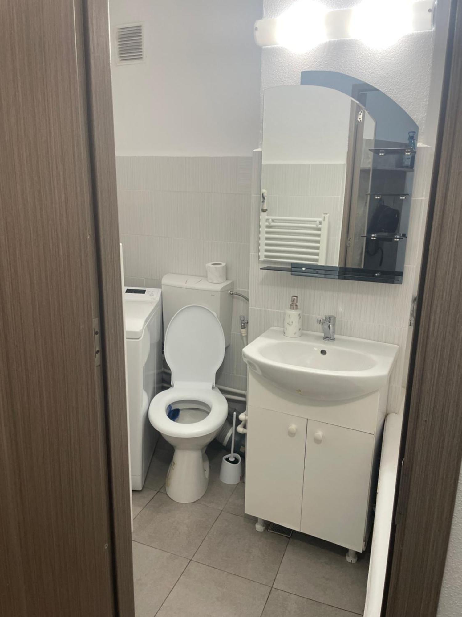 Maria Central Studio Râmnicu Vâlcea المظهر الخارجي الصورة
