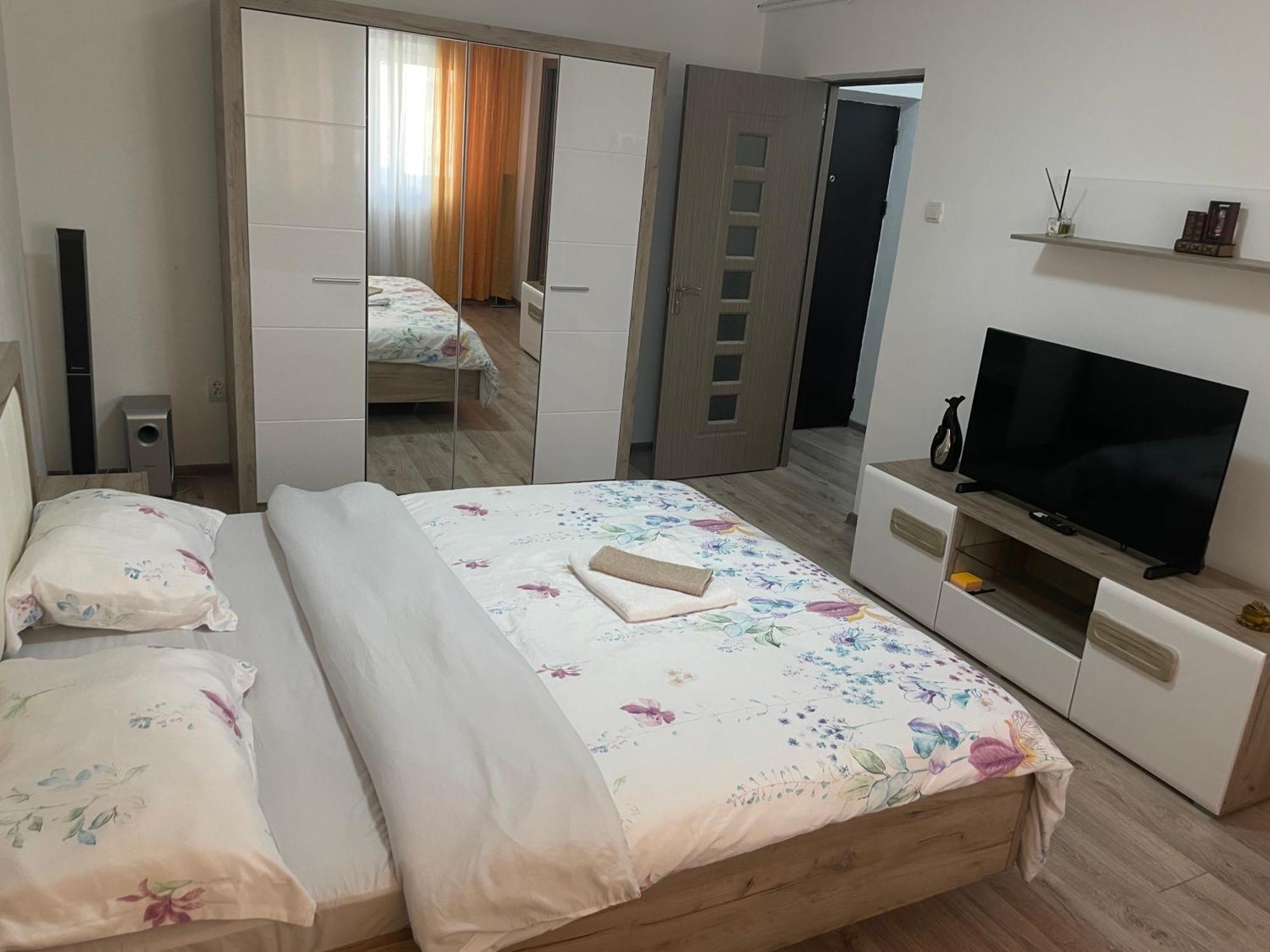 Maria Central Studio Râmnicu Vâlcea المظهر الخارجي الصورة